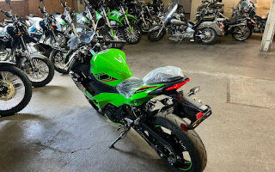 2024 Kawasaki Ninja® 500 KRT Edition