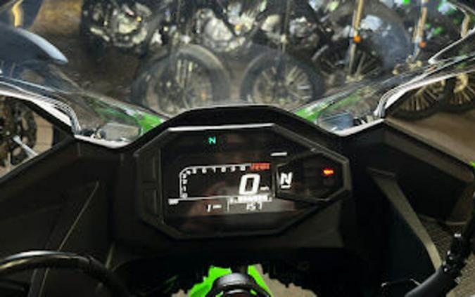 2024 Kawasaki Ninja® 500 KRT Edition