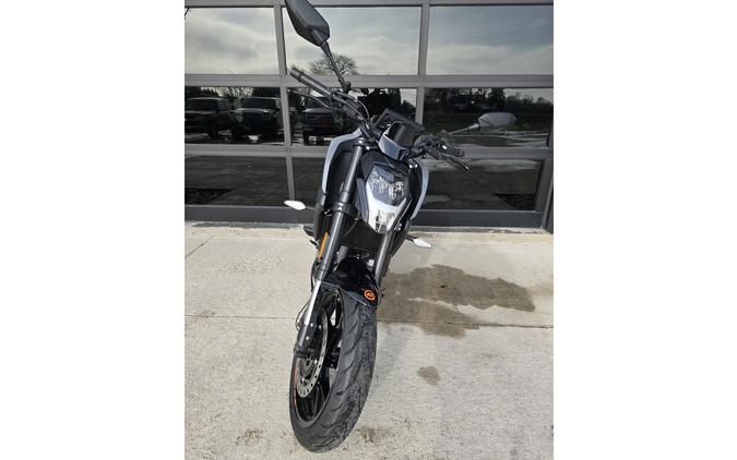 2022 CFMOTO 300NK CF300-US