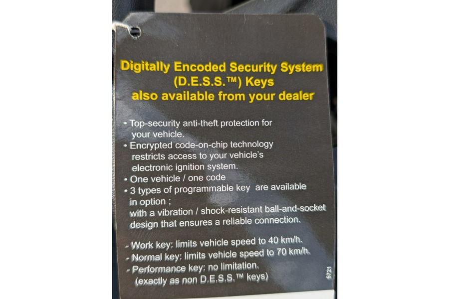 2026 Can-Am DEFENDER MAX XMR HD11 WITH HALF-DOORS