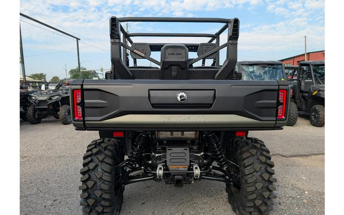 2026 Can-Am DEFENDER MAX XMR HD11 WITH HALF-DOORS