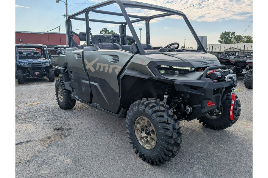 2026 Can-Am DEFENDER MAX XMR HD11 WITH HALF-DOORS