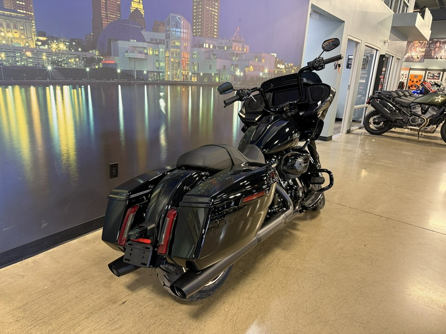 FLTRX 2026 Road Glide