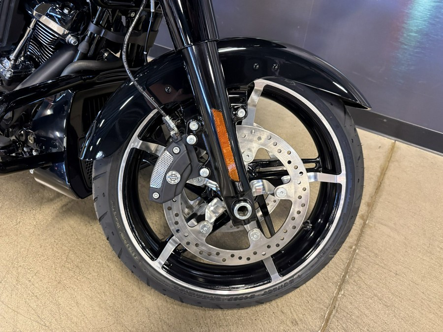 FLTRX 2026 Road Glide