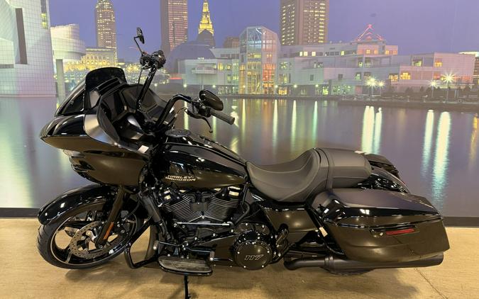 FLTRX 2026 Road Glide