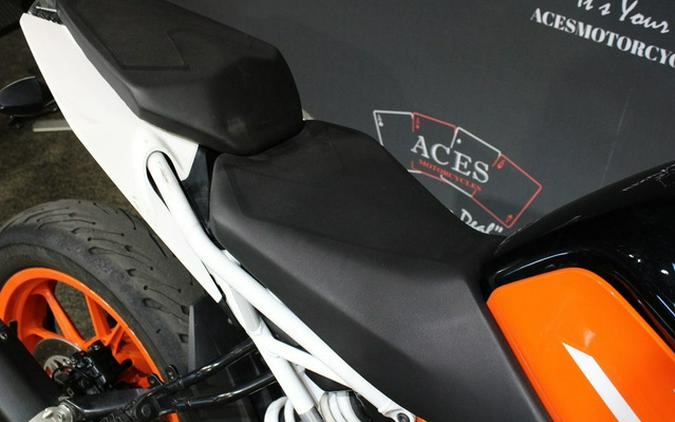 2017 KTM Duke 390