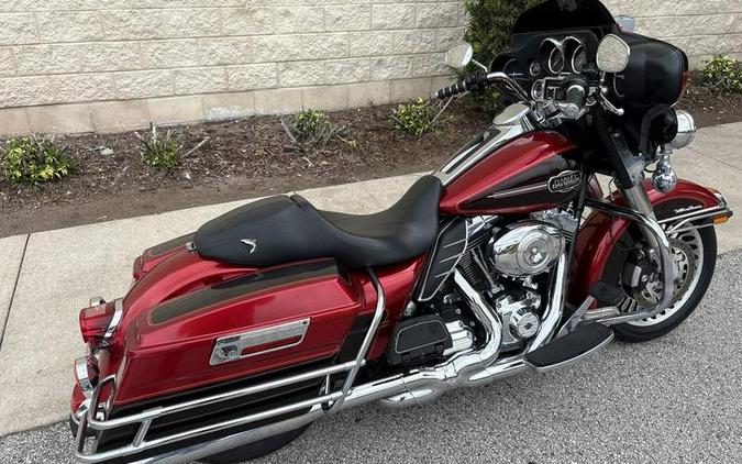 2012 Harley-Davidson® FLHTCU - Electra Glide® Ultra Classic
