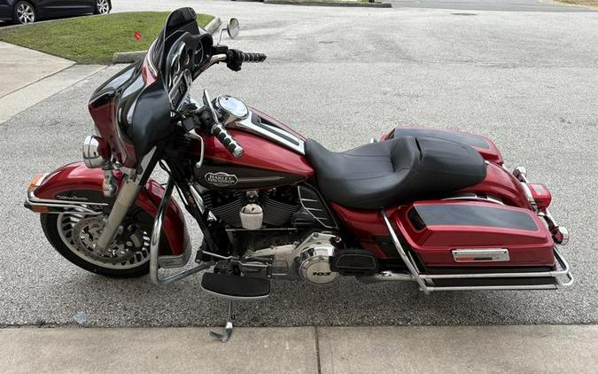 2012 Harley-Davidson® FLHTCU - Electra Glide® Ultra Classic