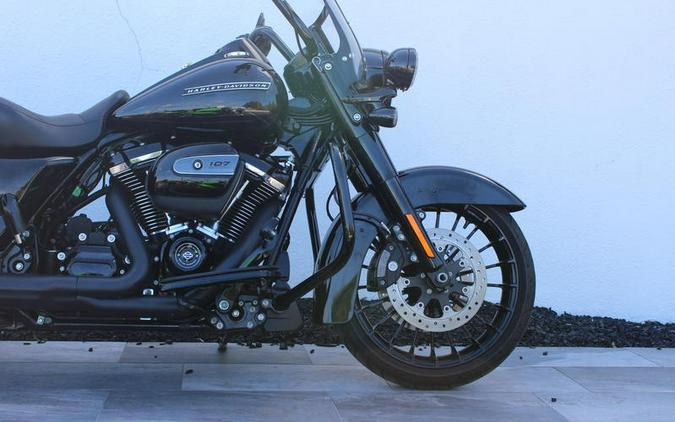 2018 Harley-Davidson® FLHRXS - Road King® Special