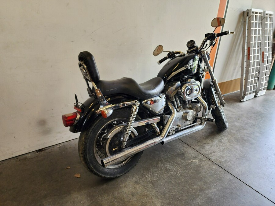 2003 Harley-Davidson Sportster® 883 Custom Vivid Black XL883