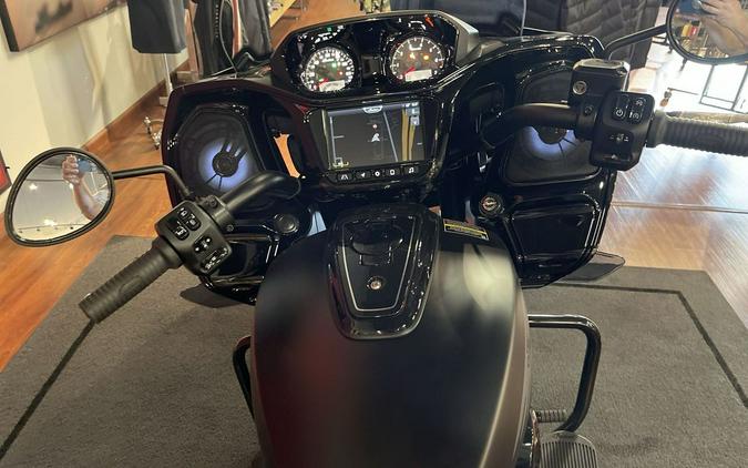 2024 Indian Motorcycle® Challenger® Dark Horse® w/PowerBand Audio Pkg Black Smoke