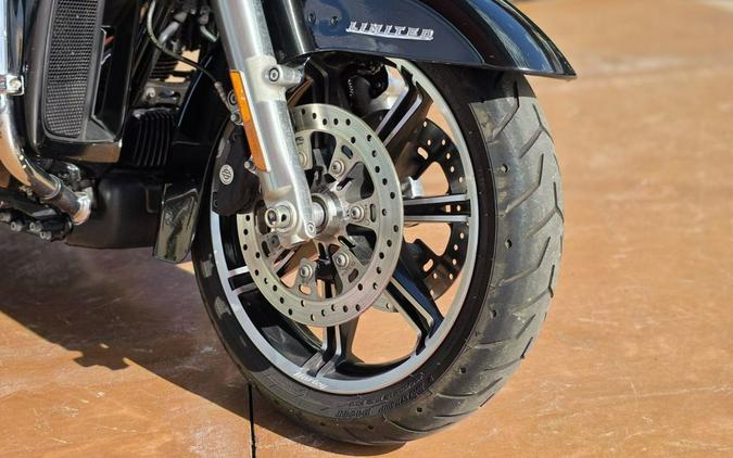 2020 Harley-Davidson® FLTRK - Road Glide® Limited