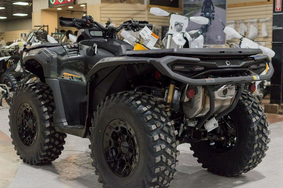 2026 Can-Am Outlander Backcountry 1000R Multicam Dark Camo