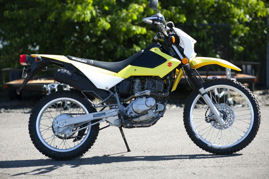 2015 Suzuki DR 200S