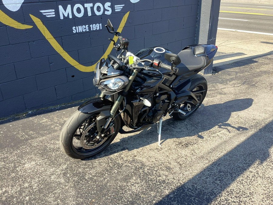 2026 Triumph Street Triple 765 RS