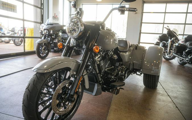 2024 Harley-Davidson Freewheeler Trike FLRT