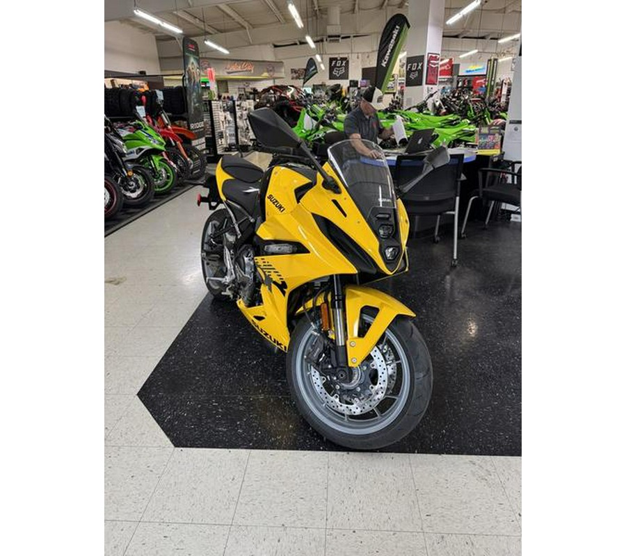 2025 Suzuki GSX-8R