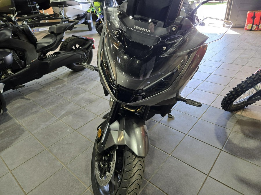 2026 HONDA NT1100 DCT