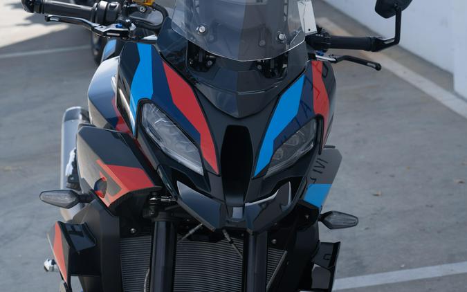 2026 BMW M 1000 XR