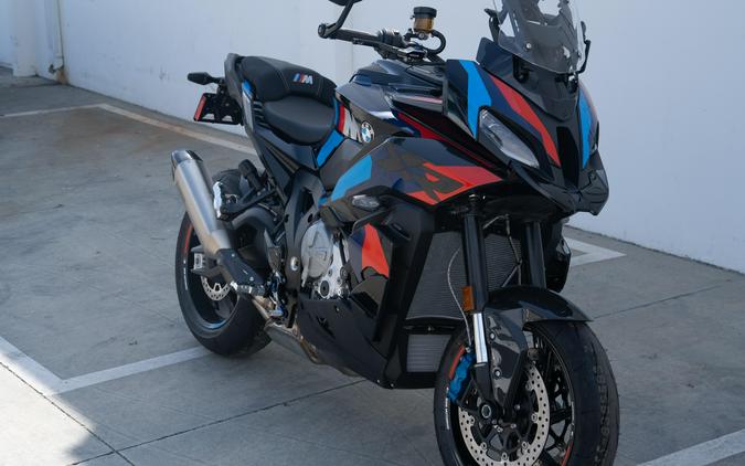 2026 BMW M 1000 XR