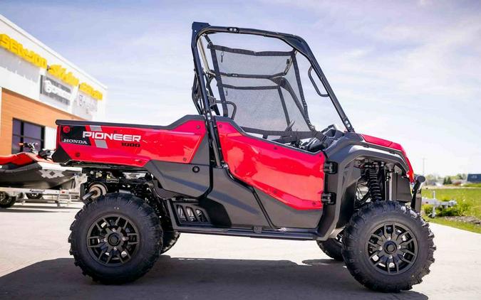 2024 Honda® Pioneer 1000 Deluxe