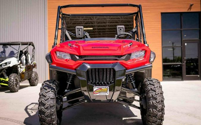 2024 Honda® Pioneer 1000 Deluxe