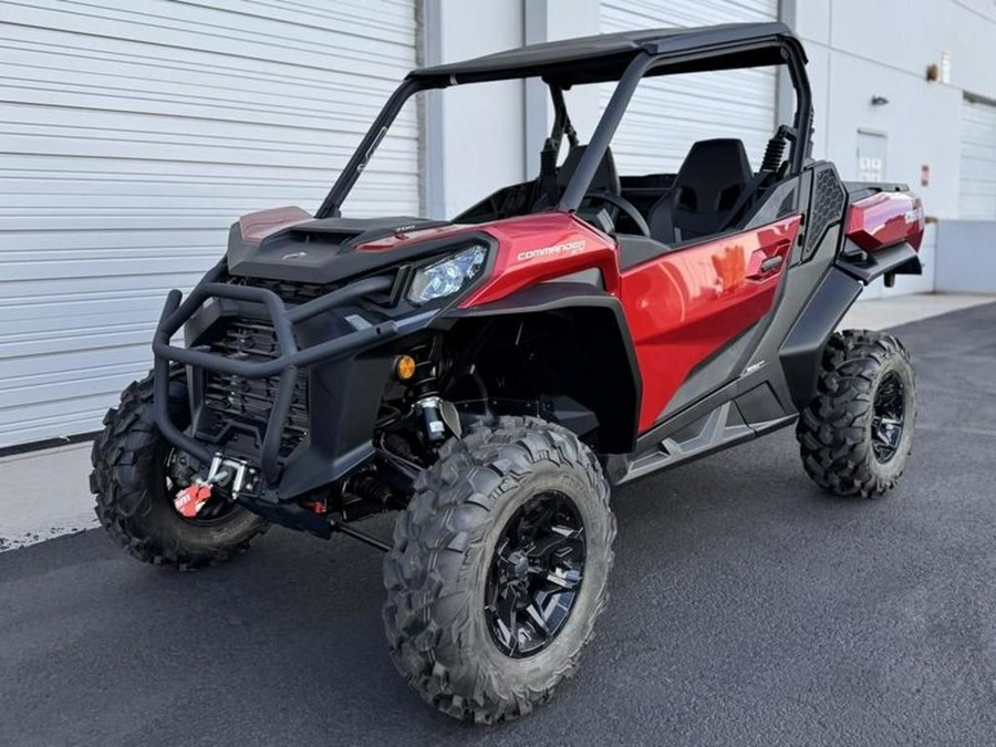 2026 Can-Am® Commander XT 700
