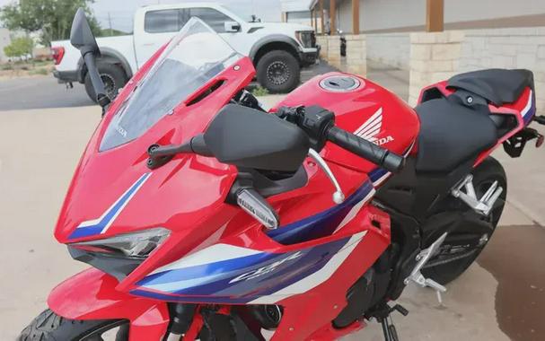 2025 HONDA CBR500R