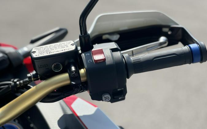 2026 Honda Africa Twin Adventure Sports ES
