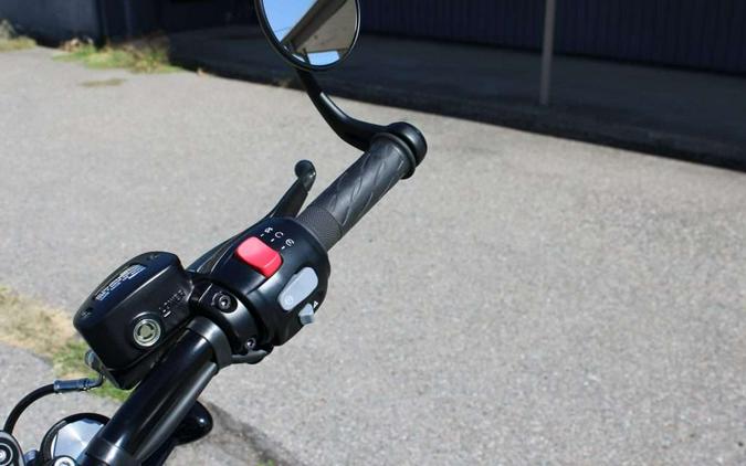 2023 TRIUMPH BONNEVILLE BOBBER