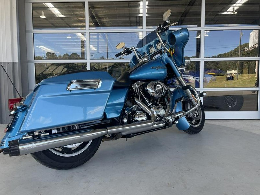 2009 Harley-Davidson® FLHX - Street Glide®