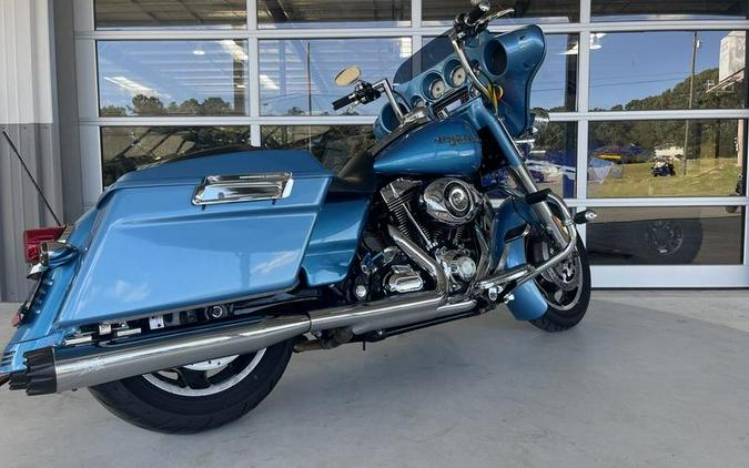 2009 Harley-Davidson® FLHX - Street Glide®