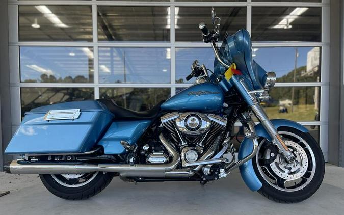 2009 Harley-Davidson® FLHX - Street Glide®