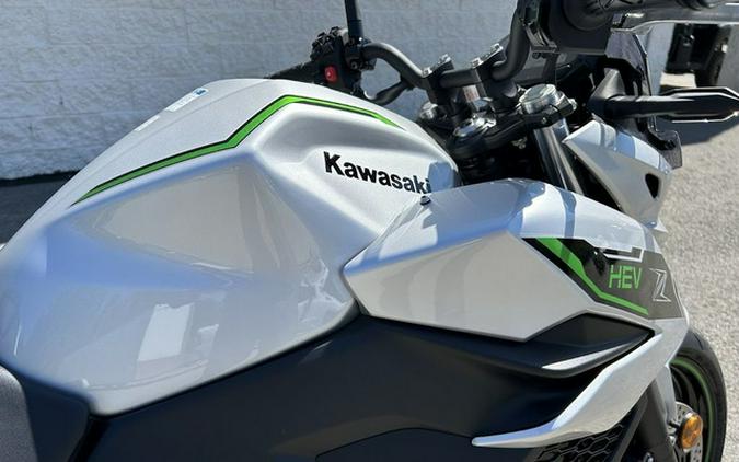 2024 Kawasaki Z7 Hybrid ABS