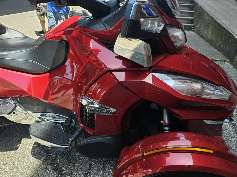 2015 Can-Am Spyder® RT Limited