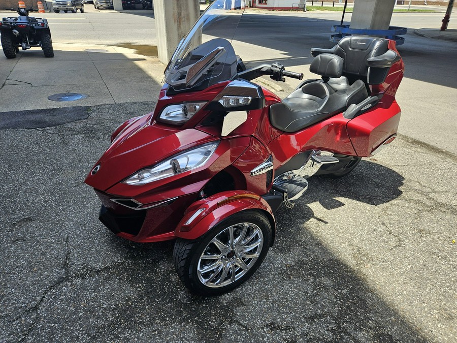 2015 Can-Am Spyder® RT Limited