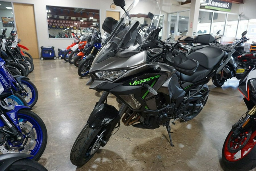 2025 Kawasaki Versys 1100 SE LT ABS