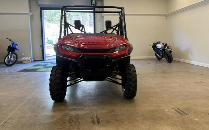 2025 Honda Pioneer 1000 Deluxe
