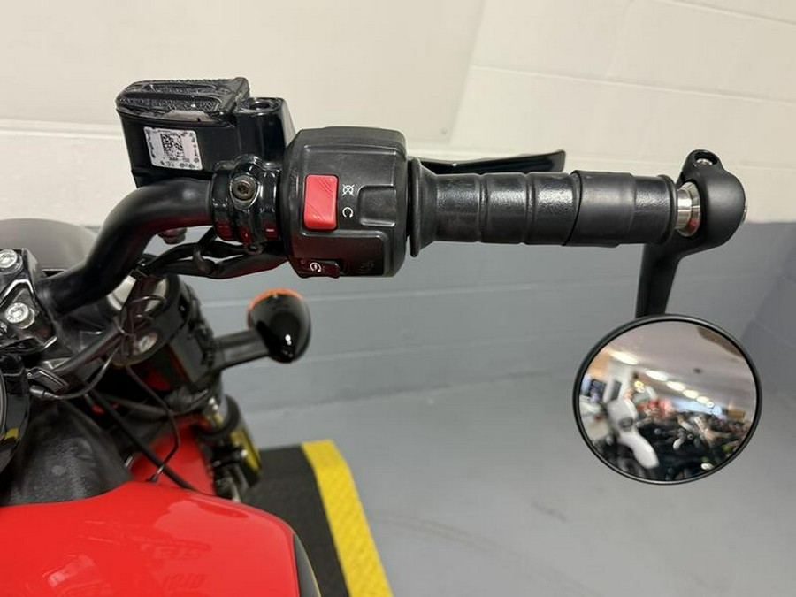 2021 Indian Motorcycle® Scout® Bobber Thunder Black