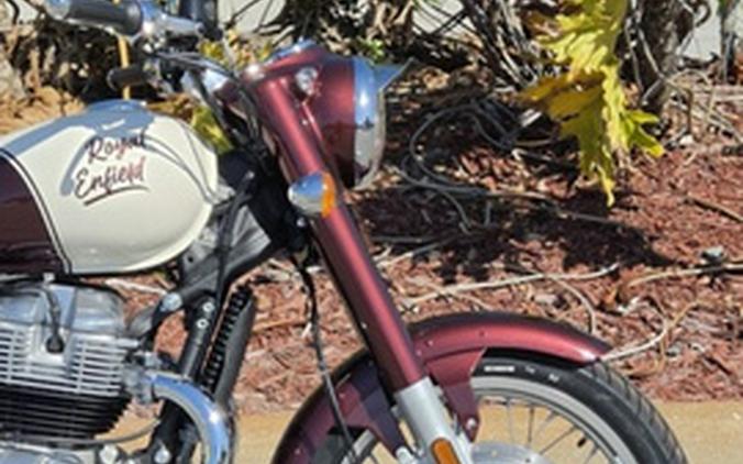 2026 Royal Enfield Classic 650 Vallam Red 650