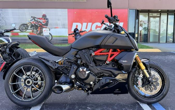 2020 Ducati Diavel 1260 S Total Black