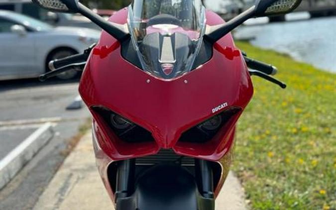 2022 Ducati Panigale V2