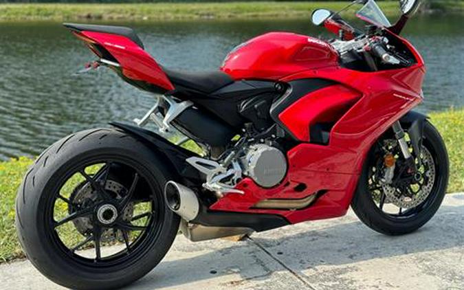 2022 Ducati Panigale V2