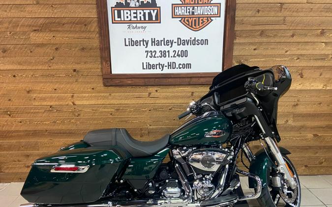 2024 Harley-Davidson® Street Glide® Alpine Green FLHX