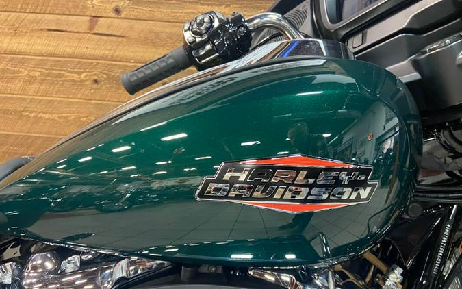 2024 Harley-Davidson® Street Glide® Alpine Green FLHX