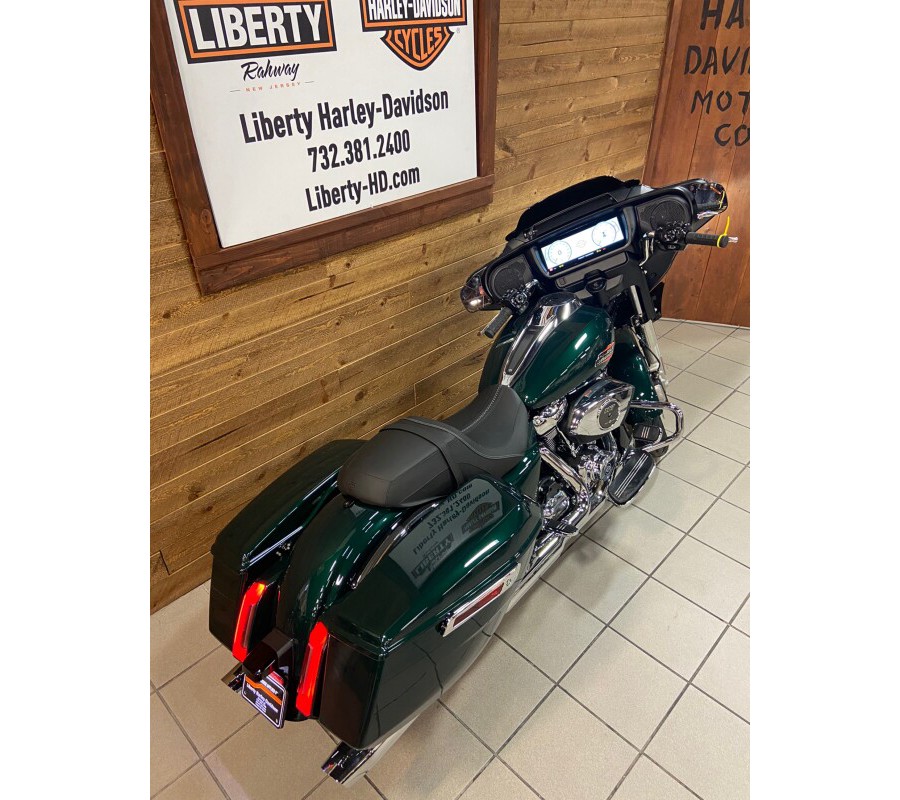 2024 Harley-Davidson® Street Glide® Alpine Green FLHX