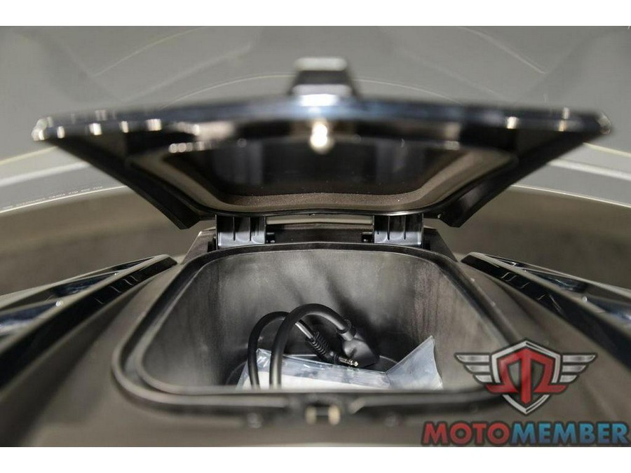 2023 Can-Am Spyder F3 Limited Platine Wheels