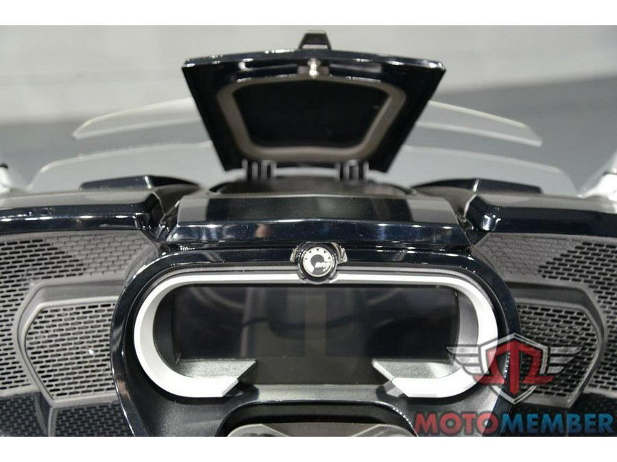 2023 Can-Am Spyder F3 Limited Platine Wheels