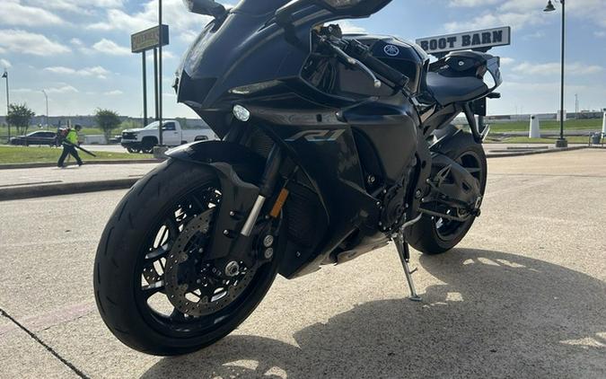 2023 Yamaha YZF R1