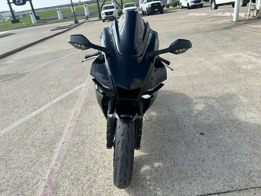 2023 Yamaha YZF R1